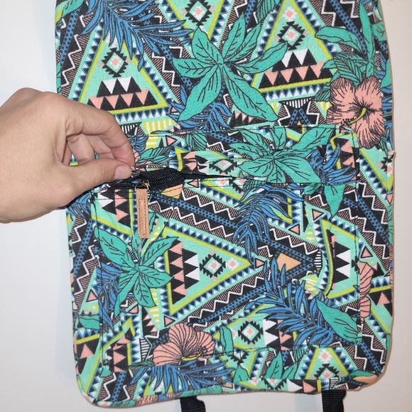 Green psychedelic Backpack - Picture 3 of 6